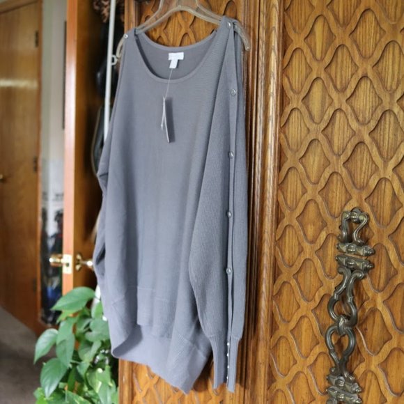 NY&C Cold Shoulder Button Sleeve Ribbed Sweater NWT - Gray, Size S - Picture 16 of 16